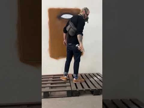 Miniatura do vídeo Customizando um tapete, publicado no canal de Tico Canato